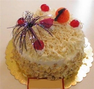 En gzel hediye iektir  4 ile 6 kiilik yapasta pasta siparii